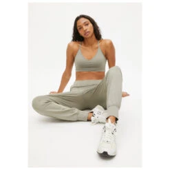 Röhnisch Women's Soft Jersey Pants - Tracksuit Trousers 13 Röhnisch Women's Soft Jersey Pants - Tracksuit Trousers -Active Style Store roehnisch womens soft jersey pants tracksuit trousers detail 7